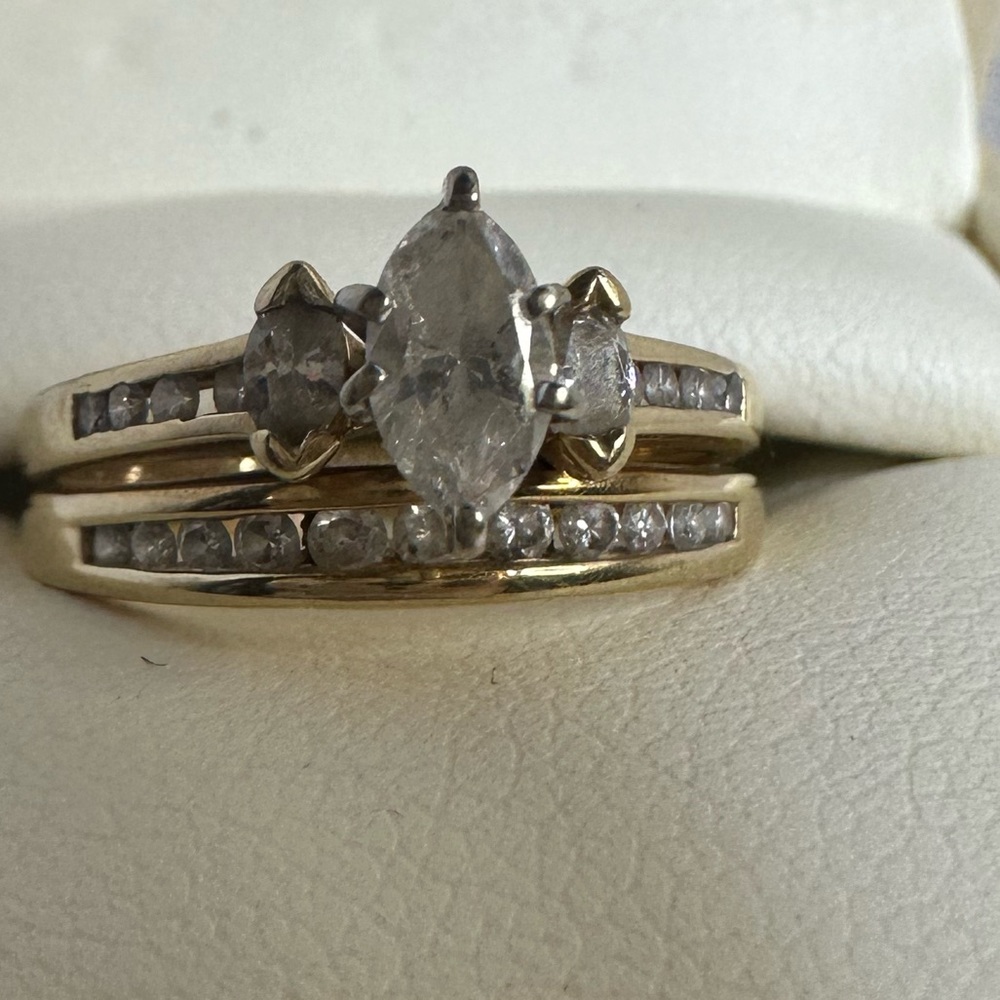 Diamond 14 k gold diamonds ring Bridal set